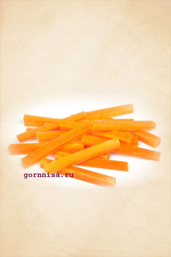 Вкусный быстрый десерт из моркови в микроволновке https://gornnisa.ru/ Морковь помыть, почистить порезать на брусочки