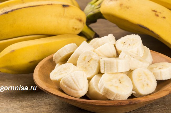 Девять полезных бытовых свойств банана - https://gornnisa.ru/
