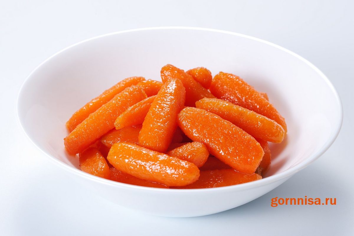 Вкусный быстрый десерт из моркови в микроволновке