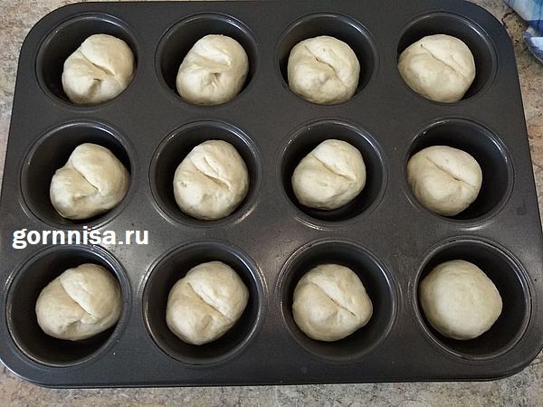 Рецепт - Белые пухлые булочки https://gornnisa.ru/ Булочки в формах